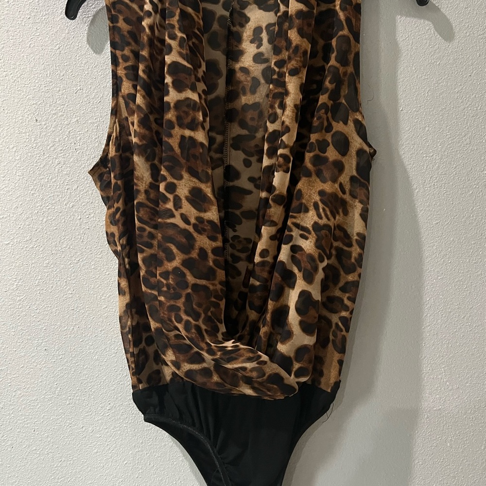 Sexy leopard bodysuit